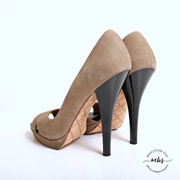 L.A.M.B. Gwen Stefani Leather Peep Toe Platform Heels in Taupe - Picture 5 of 12